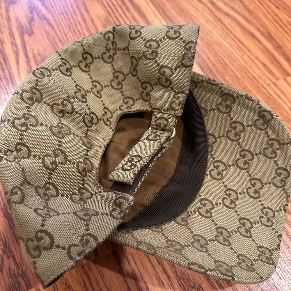 Gucci hat